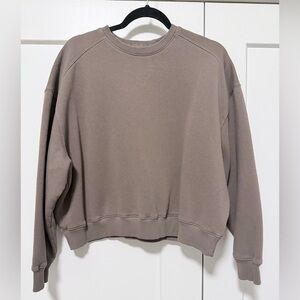 Brand New Nuuds Crop Sweatshirt - size S